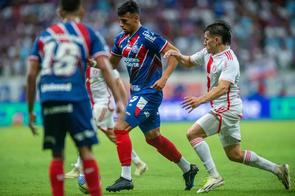 Lucho Rodriguez jogador do Bahia durante partida contra o Internacional no estadio Arena Fonte Nova pelo campeonato Brasileiro A 2024. Foto: Jhony Pinho/AGIF