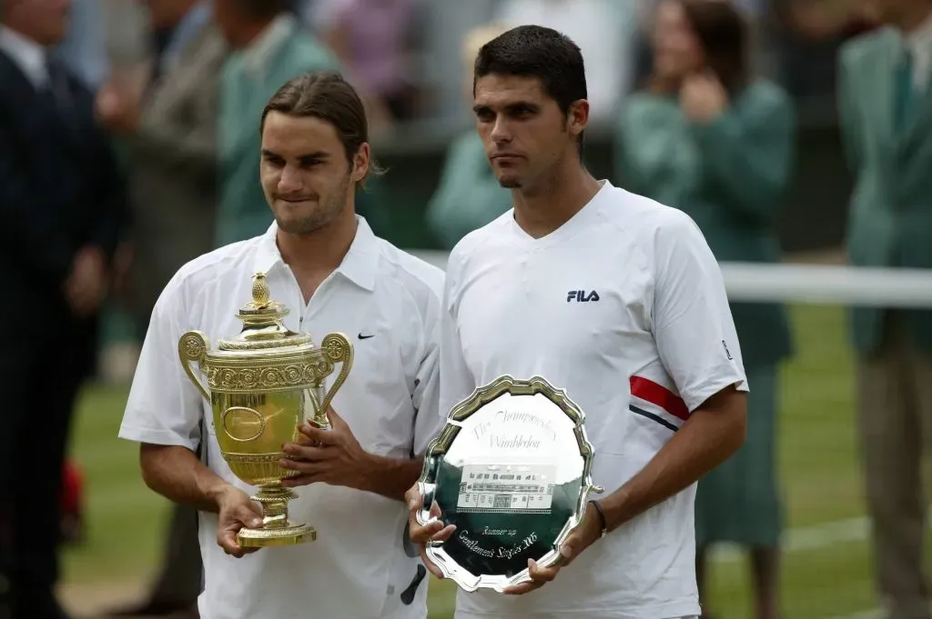 Roger y Philippoussis, los protagonistas de la final de Wimbledon en 2003. (Foto: IMAGO).