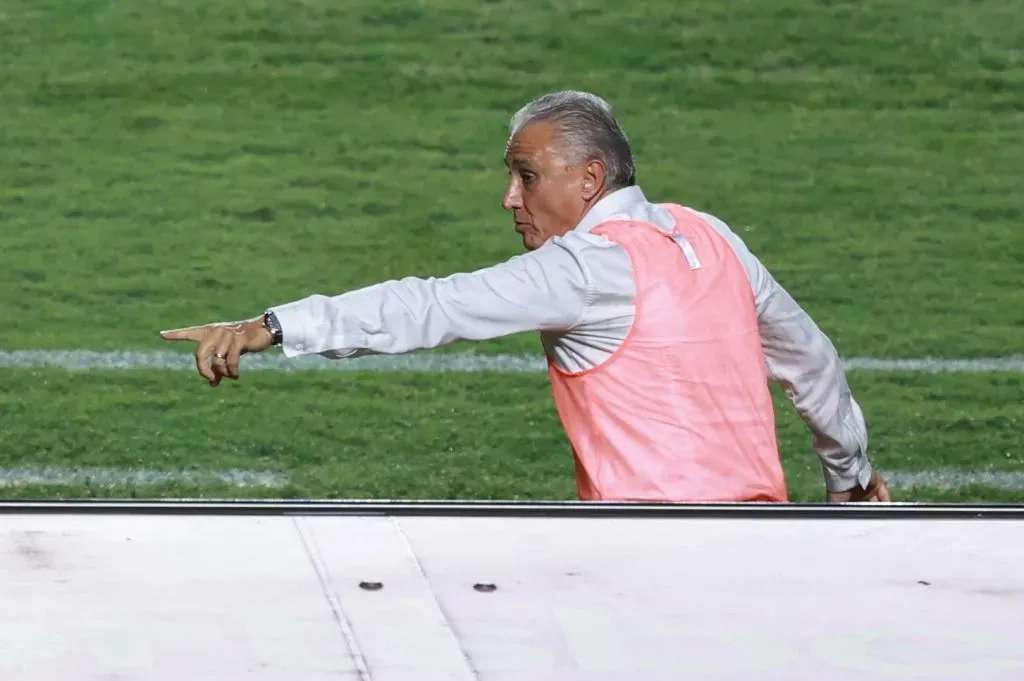 Tite técnico do Flamengo durante partida contra o São Paulo no Morumbi pelo Brasileiro A 2023. Foto: Marcello Zambrana/AGIF