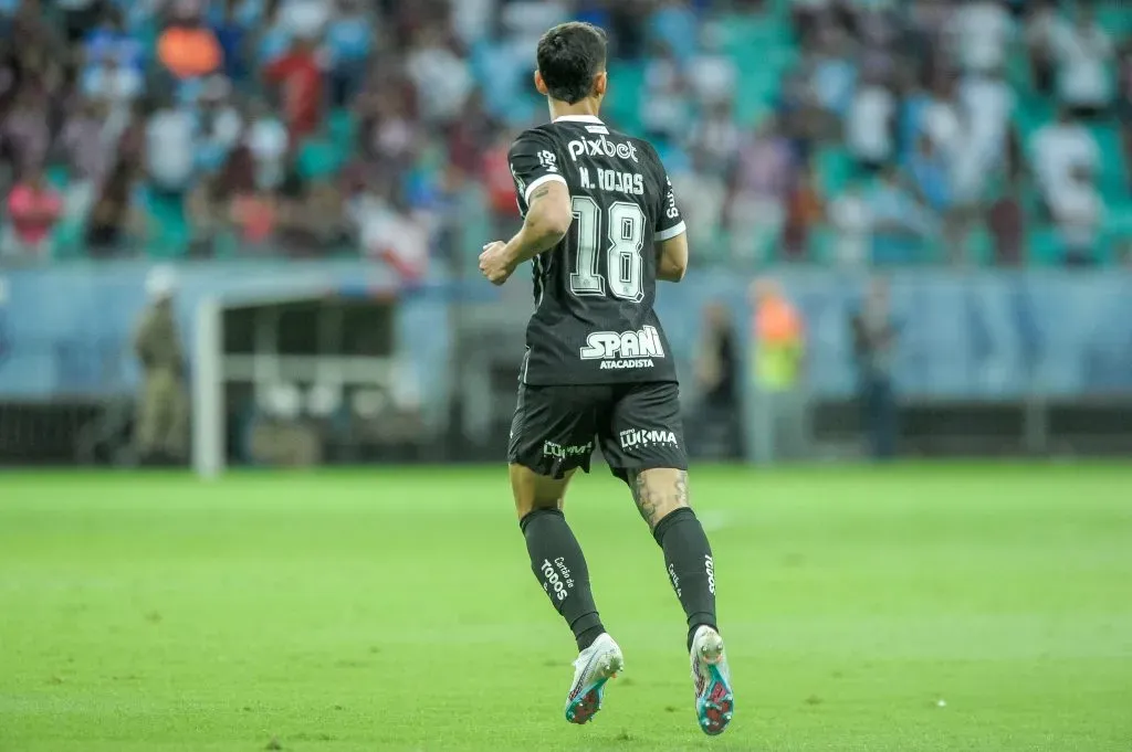Matias Rojas jogador do Corinthians em foto durante partida pelo Brasileiro. Foto: Jhony Pinho/AGIF