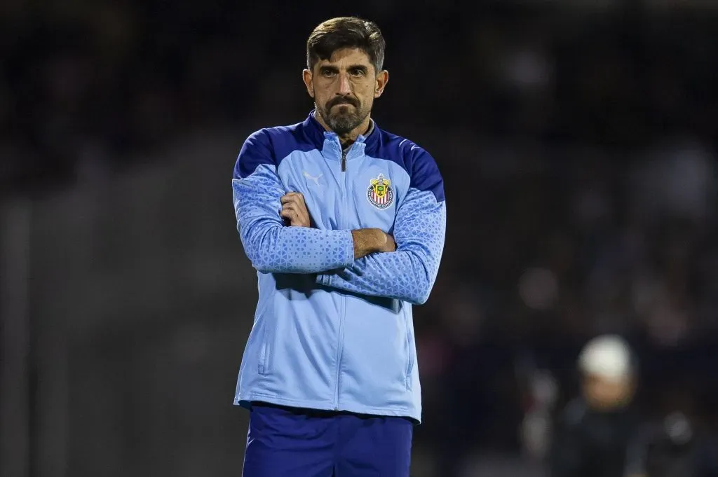 Veljko Paunovic en su época como entrenador de Chivas (Imago)