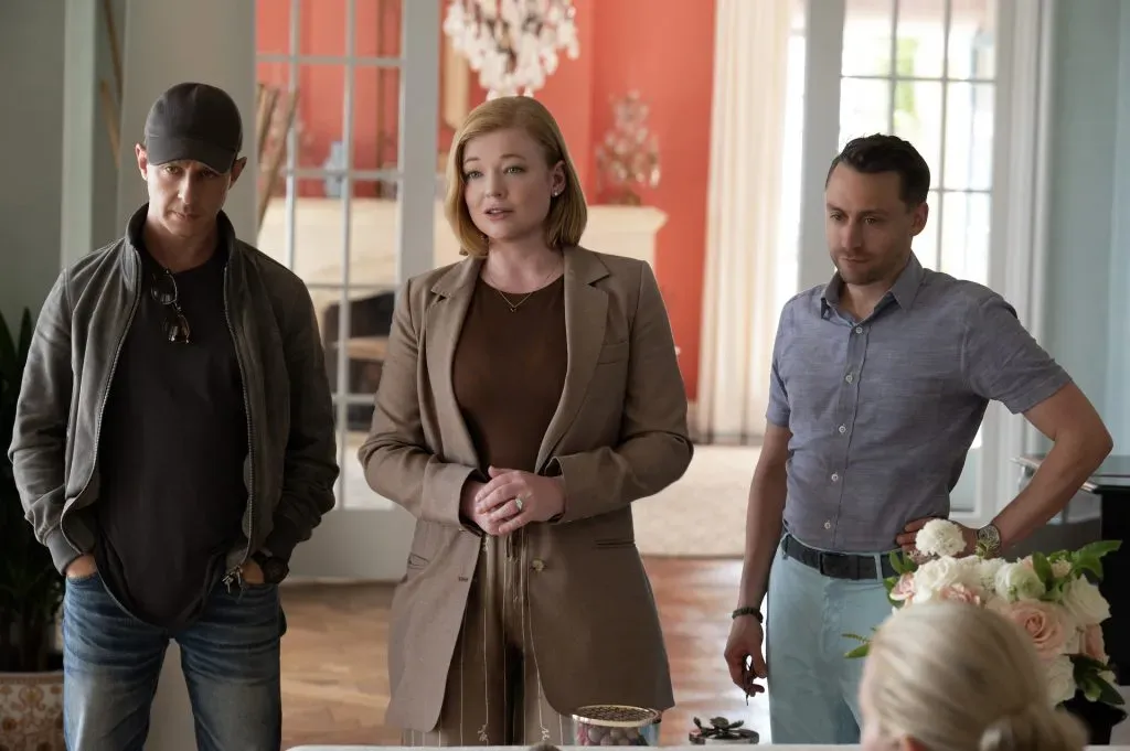 Shiv con sus hermanos. (IMDb)