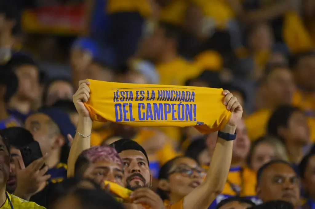 Aficionados de Tigres durante el partido de la jornada 9 del torneo Apertura 2023. Foto: Imago7