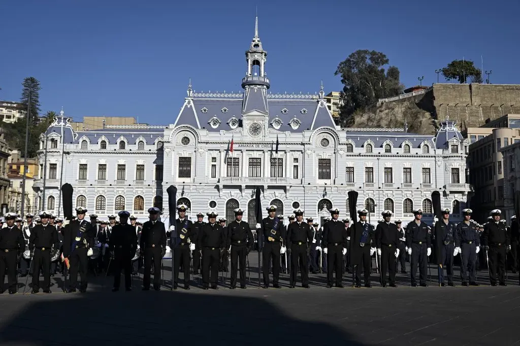 Valparaiso, 19 de mayo de 2024 Se realiza el ensayo del desfile 21 de mayo en la Plaza Sotomayor de Valparaiso. Aton Chile