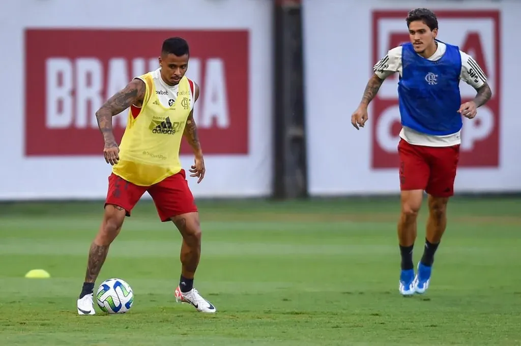 Allan também pode ser novidade. Foto: Marcelo Cortes/Flamengo