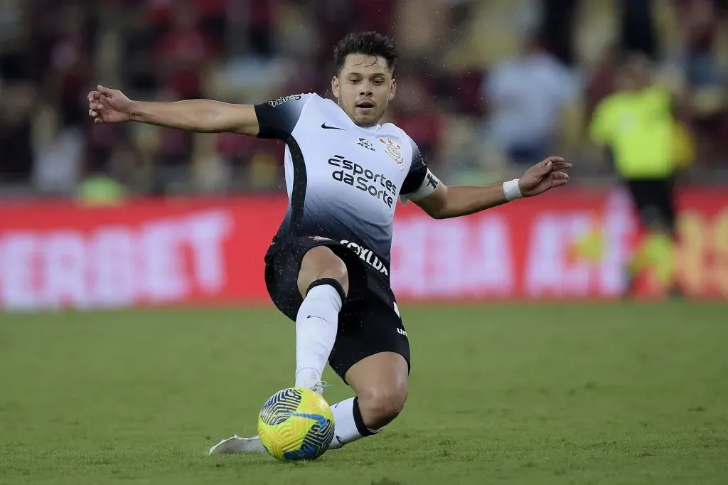 Romero, jogador do Corinthians, durante partida contra o Flamengo (Foto: Alexandre Loureiro/AGIF)