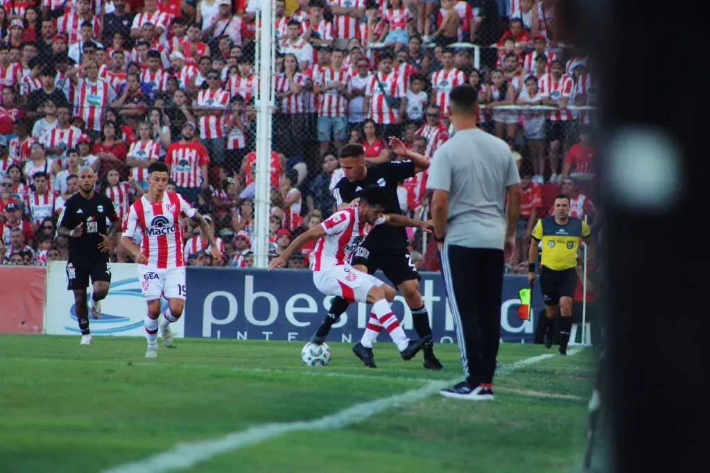 Matías Módolo hizo su debut como entrenador en Primera División. (Foto: Instagram).