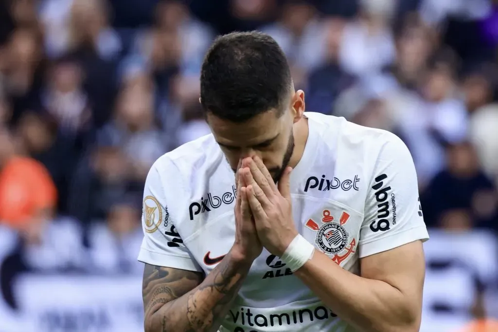 Recado de Renato Augusto pega o Corinthians de surpresa. Foto: Marcello Zambrana/AGIF