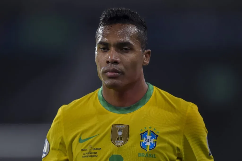 Alex Sandro está com contrato no fim na Juventus e interessa ao Flamengo – Foto: Thiago Ribeiro/AGIF