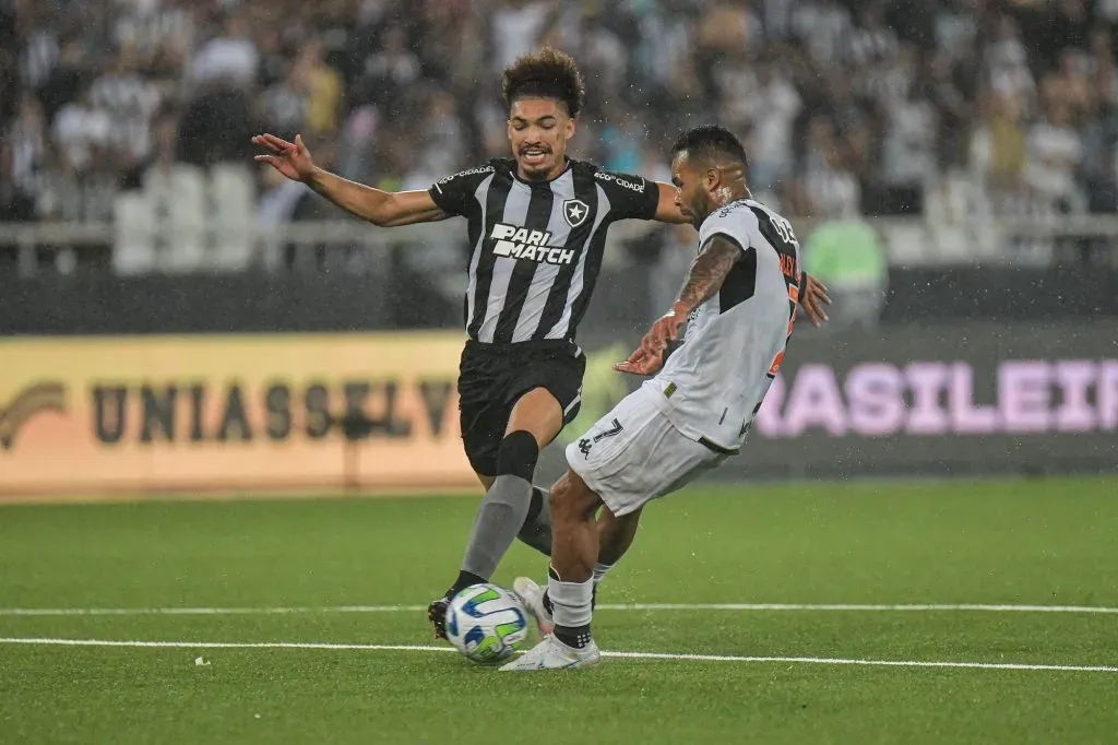 Alex Teixeira perdeu gol cara a cara com Perri no primeiro turno.Foto: Thiago Ribeiro/AGIF