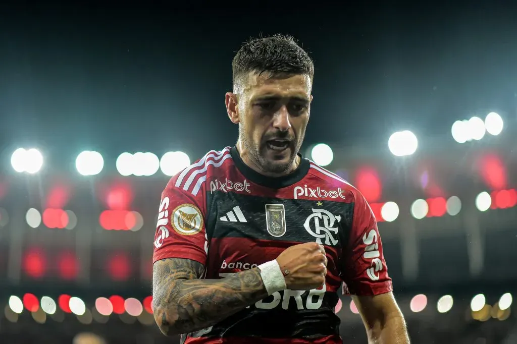 Foto: Thiago Ribeiro/AGIF – Arrascaeta decidiu para o Flamengo na última partida