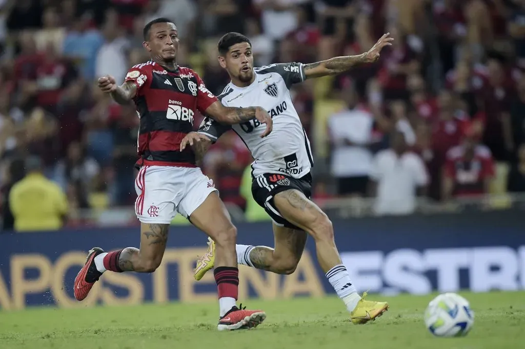 Rubens jogador do Atletico-MG comemora seu gol durante partida contra o Flamengo no estadio Maracanã pelo campeonato Brasileiro A 2023.  Alexandre Loureiro/AGIF