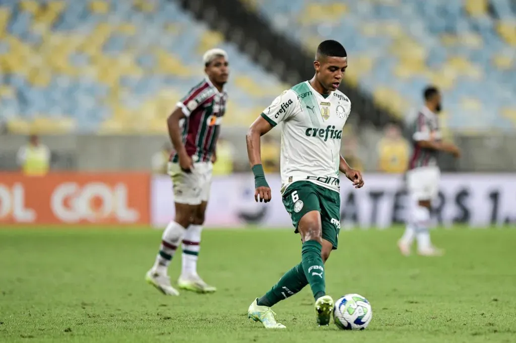 Jogo entre as equipes no primeiro turno do Brasieliro no Maracanã.  Foto: Thiago Ribeiro/AGIF