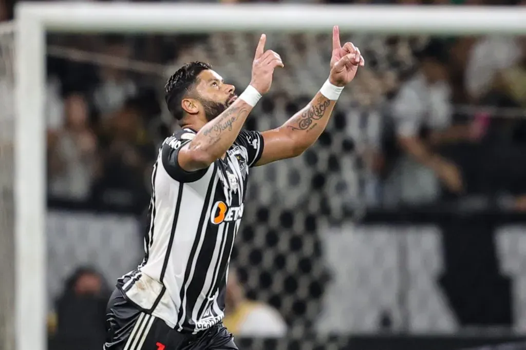 Hulk comemorando o gol diante do São Paulo. Foto: Gilson Lobo/AGIF