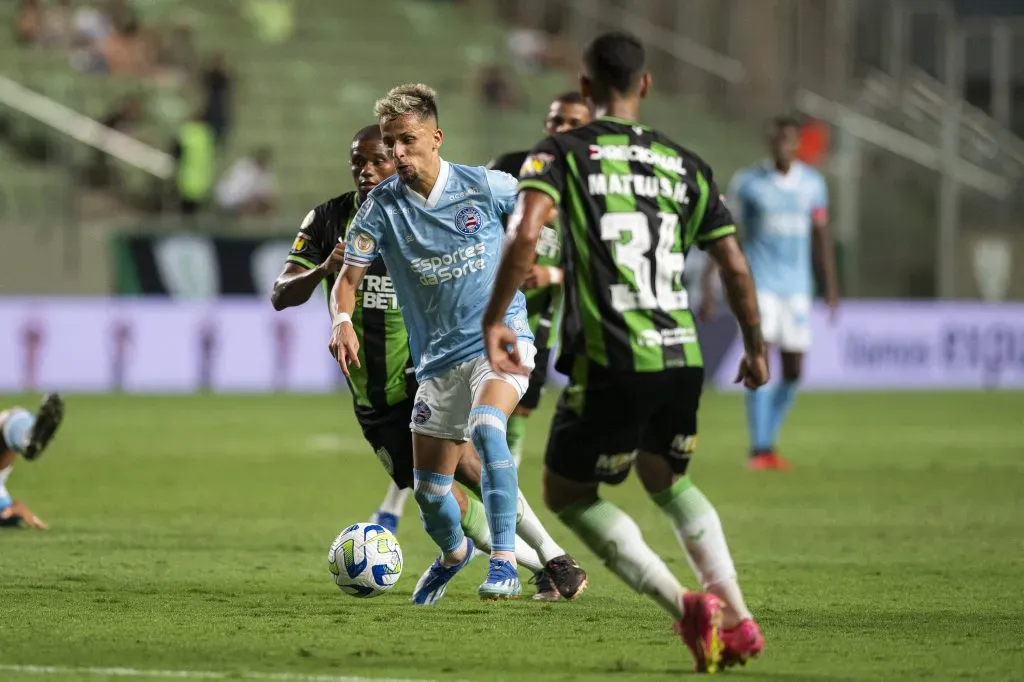 MG – BELO HORIZONTE – 03/12/2023 – BRASILEIRO A 2023, AMERICA-MG X BAHIA – Gabriel Teixeira jogador do Bahia durante partida contra o America-MG no estadio Independencia pelo campeonato Brasileiro A 2023. Foto: Alessandra Torres/AGIF