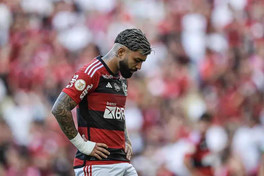 Gabigol jogador do Flamengo durante partida contra o América-MG no  Maracanã pelo campeonato Brasileiro A 2023. Foto: Thiago Ribeiro/AGIF