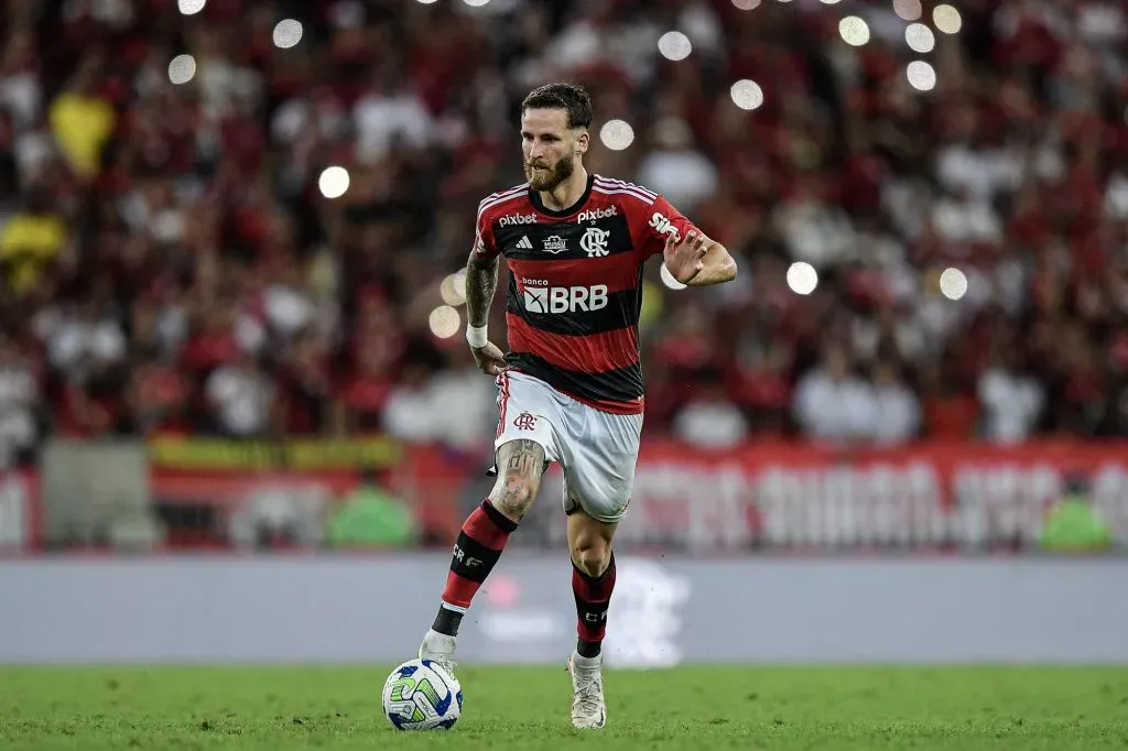 Leo Pereira jogador do Flamengo durante partida pelo Brasileiro A 2023. Foto: Thiago Ribeiro/AGIF