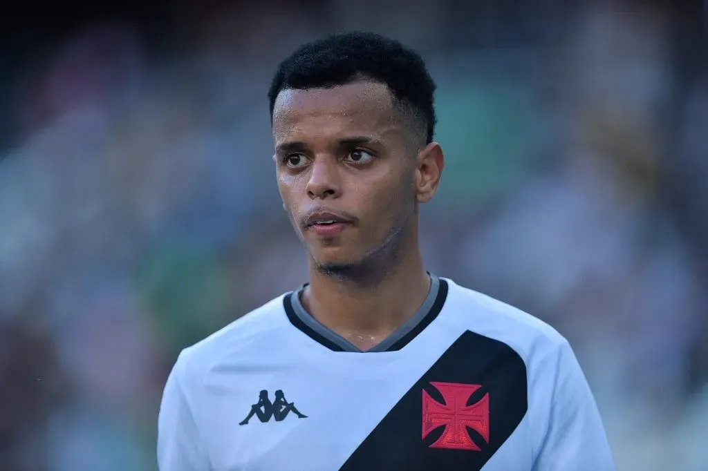 Riquelme com a camisa do Vasco na temporada de 2022. Foto: Thiago Ribeiro/AGIF