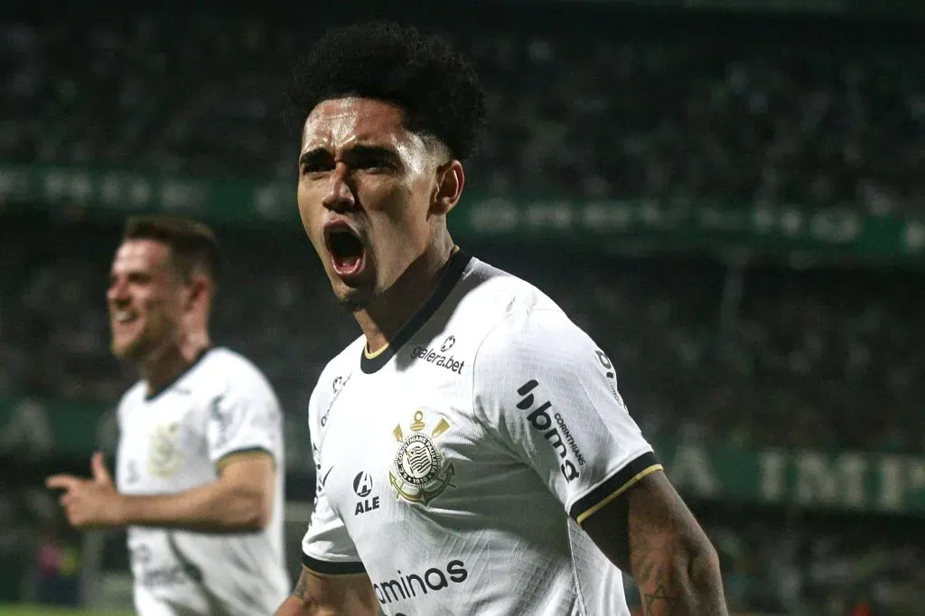 Du Queiroz ex-jogador do Corinthians. Foto: Gabriel Machado/AGIF