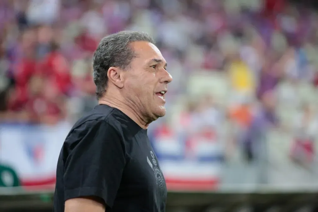 Foto: Lucas Emanuel/AGIF – Luxemburgo acredita que seria campeão com o Botafogo