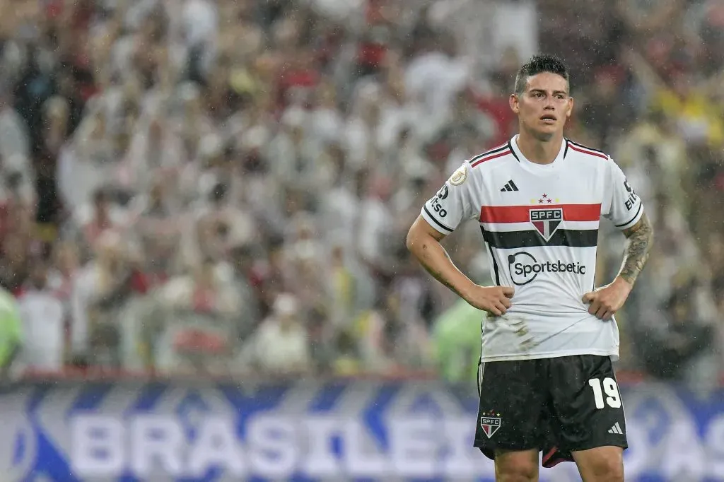 Foto: Thiago Ribeiro/AGIF – James não rendeu o esperado com a camisa do São Paulo