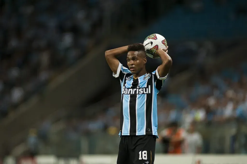 Foto: Ramiro Furquim/AGIF – Wendell em sua primeira passagem pelo Grêmio