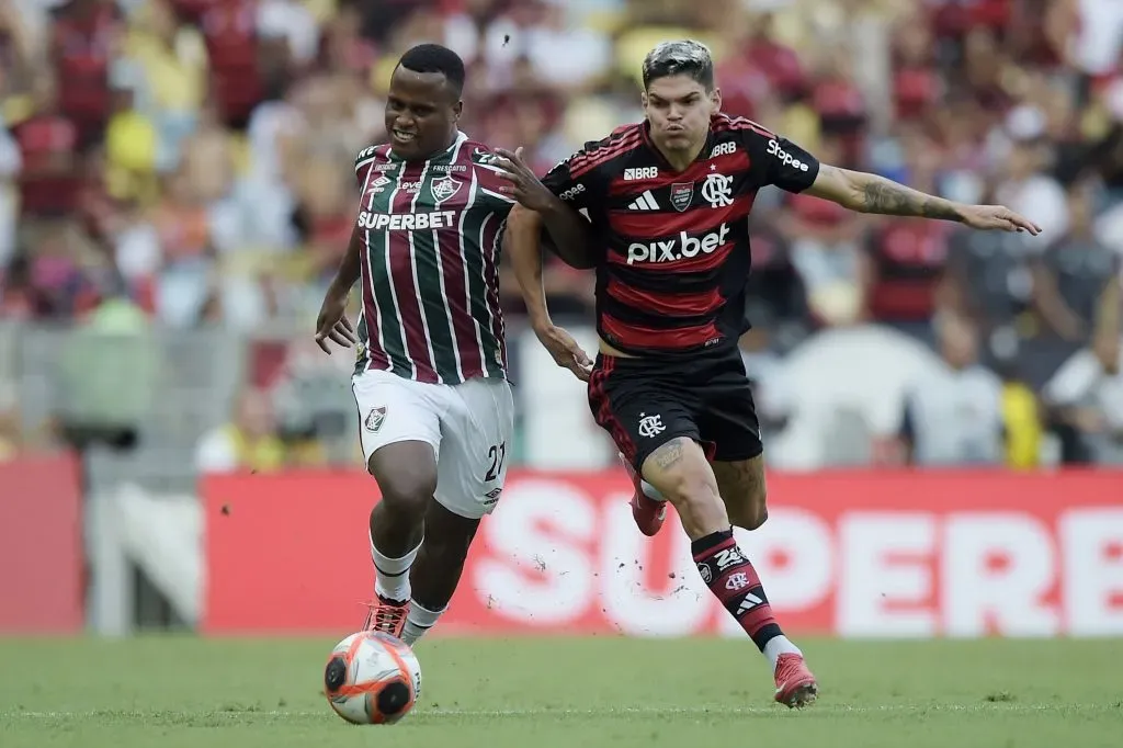 Jogadores de Flamengo e Fluminense