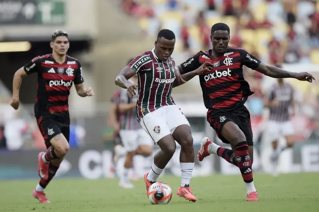 RJ – RIO DE JANEIRO – 08/02/2025 – CARIOCA 2025, FLUMINENSE X FLAMENGO – Jhon Arias jogador do Fluminense durante partida contra o Flamengo no estadio Maracana pelo campeonato Carioca 2025. Foto: Alexandre Loureiro/AGIF