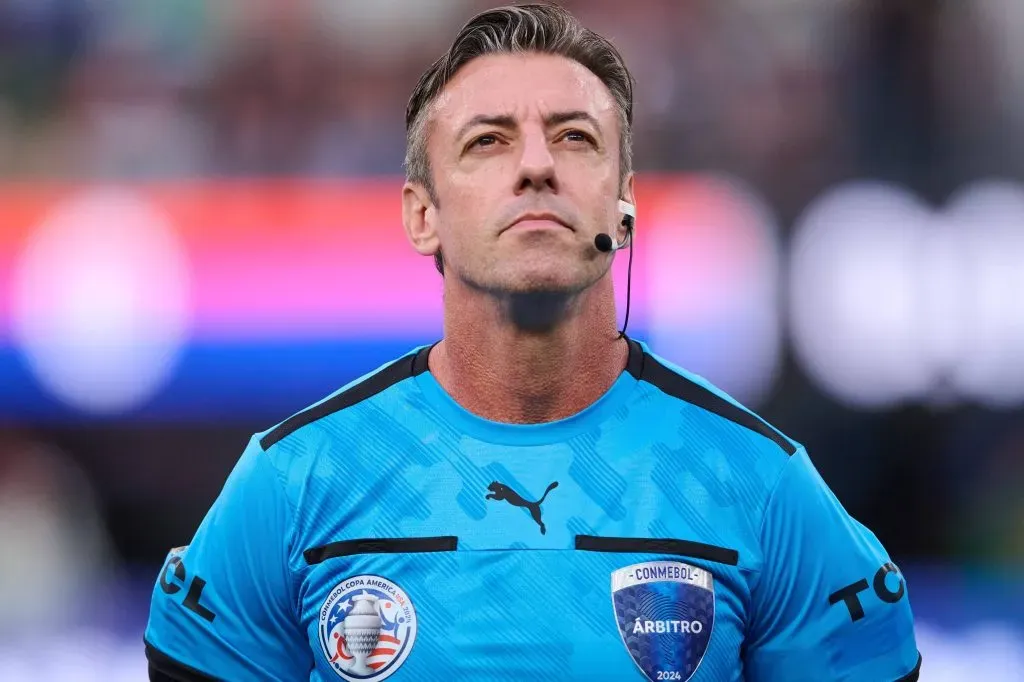 Raphael Claus, árbitro brasileño elegido para dirigir la final entre Argentina y Brasil. / IMAGO.