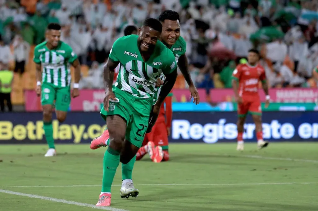 Dairon Asprilla celebra con Atlético Nacional ante Patriotas Boyacá por la fecha 5 de la Liga BetPlay DIMAYOR II 2024. Foto: VizzorImage / Luis Benavides.