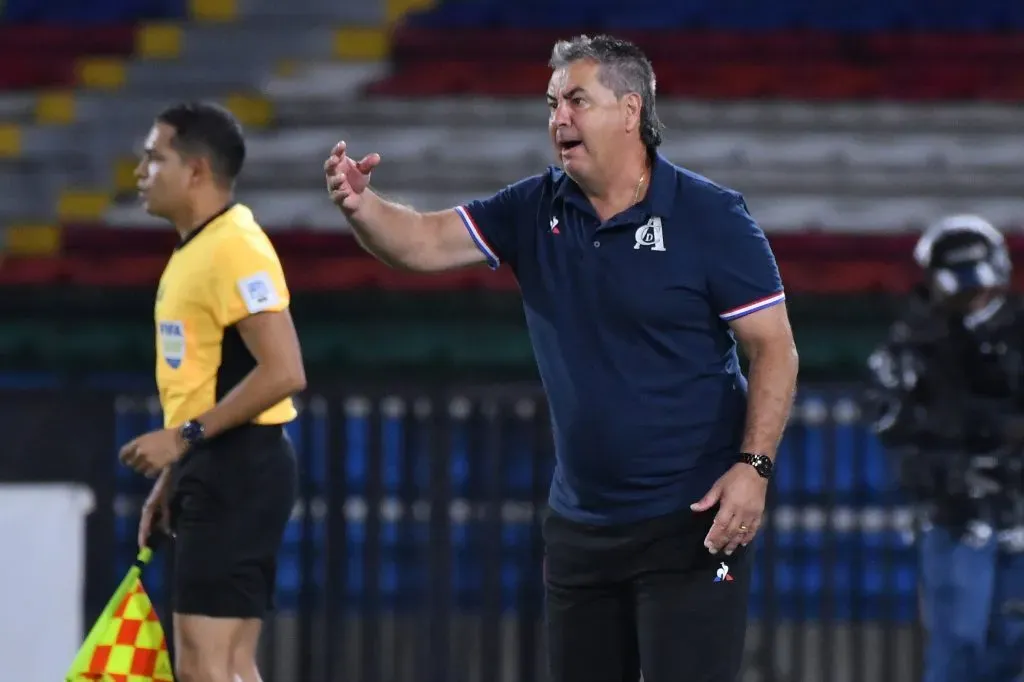 Jorge Da Silva, técnico del América de Cali en la Liga BetPlay DIMAYOR II 2024. Foto: VizzorImage / Gabriel Aponte.