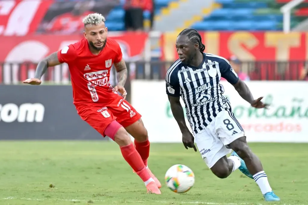 Duván Vergara con América de Cali ante Junior por la Liga BetPlay DIMAYOR II 2024. Foto: VizzorImage / Gabriel Aponte.