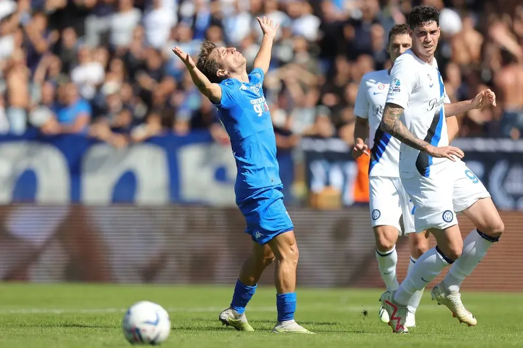 El lamento de Tommaso Baldanzi del Empoli en la derrota con el Inter de Milán. Getty Images.