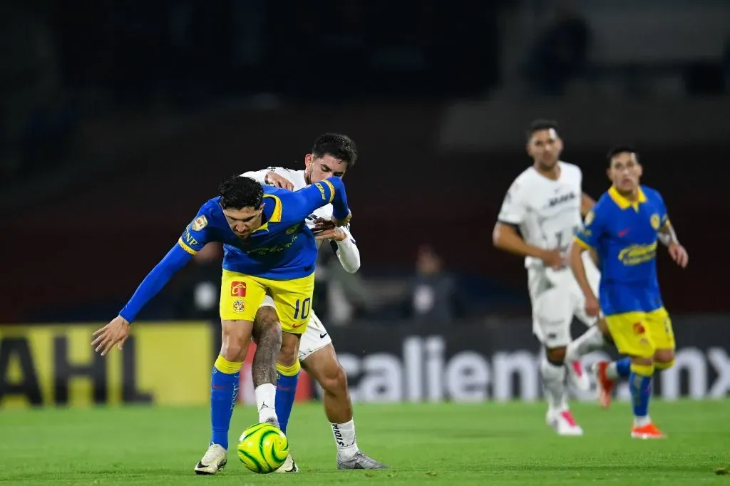 América y Pumas se cruzan en el Clásico Capitalino. [Foto IMAGO]