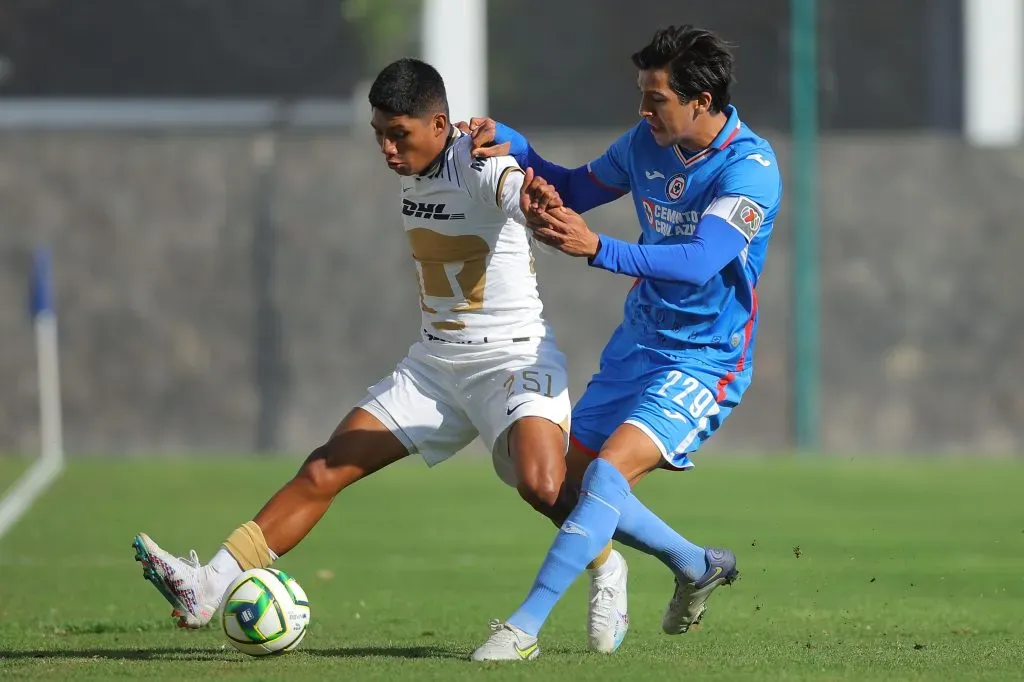 Alan Zubiri podría debutar en la Liga MX.