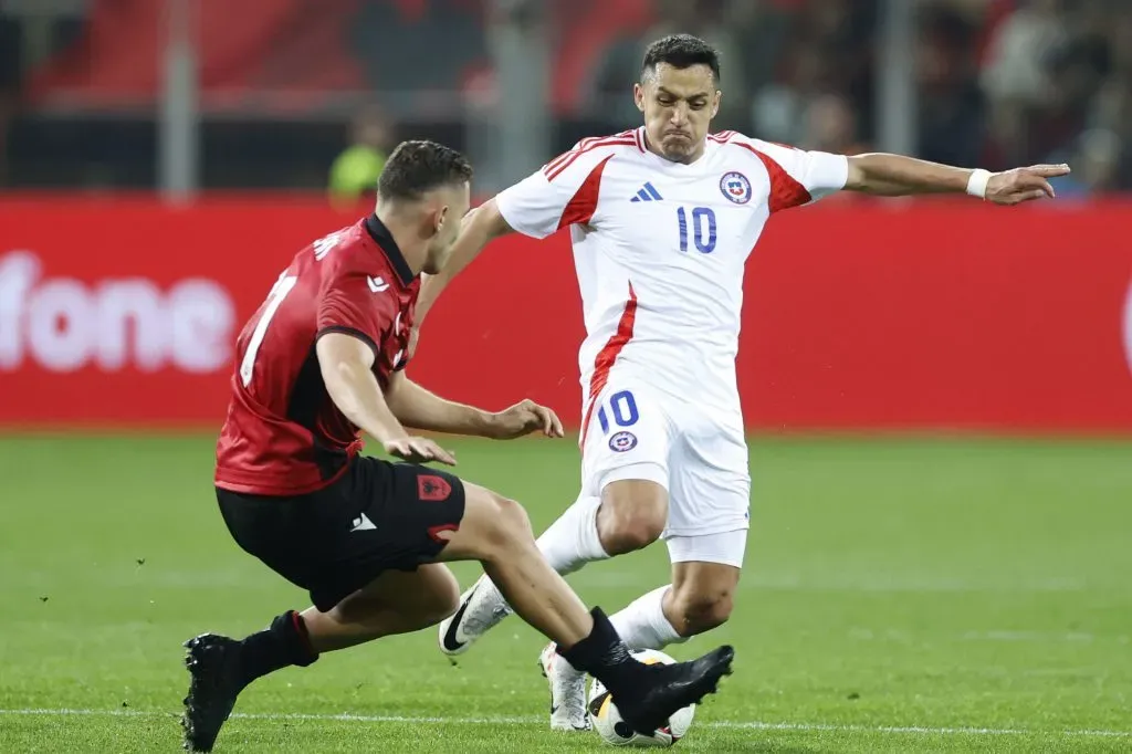 Alexis destacó a sus compañeros tras triunfo de Chile | Foto: Photosport