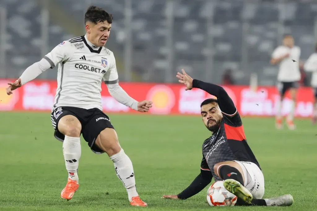 El extremo fue una de las buenas figuras en el triunfo ante Palestino y habilitó a Guillermo Paiva en el 1 a 0. Foto: Photosport.