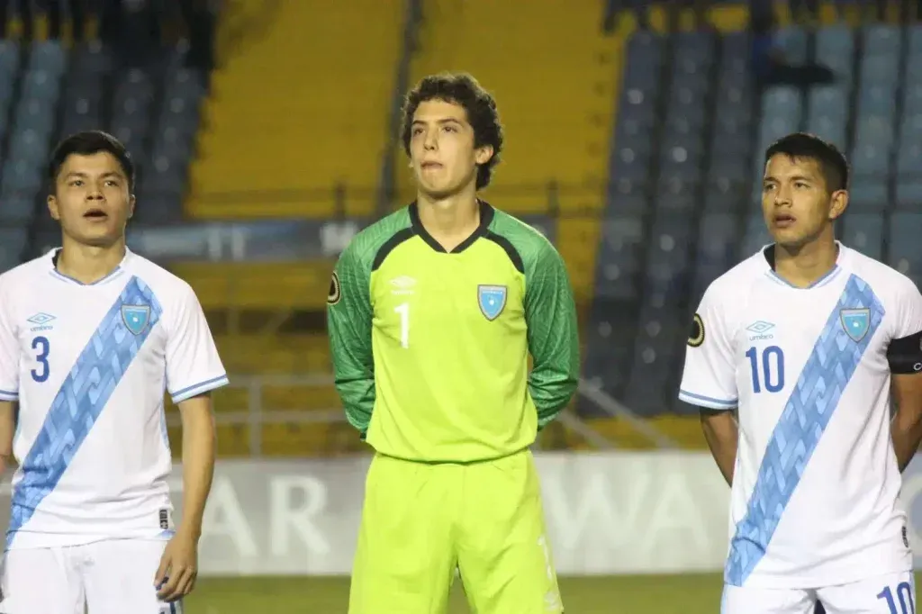 Diego Bolaños arquero juvenil de la Selección de Guatemala