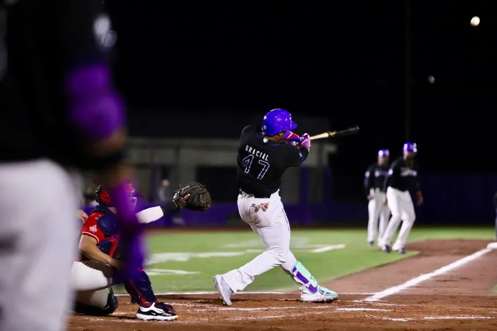 Yurisbel Gracial dio su tercer HR en los primeros dos juegos de la postemporada con Conspiradores de Querétaro | 5 de agosto 2024 (Cortesía)