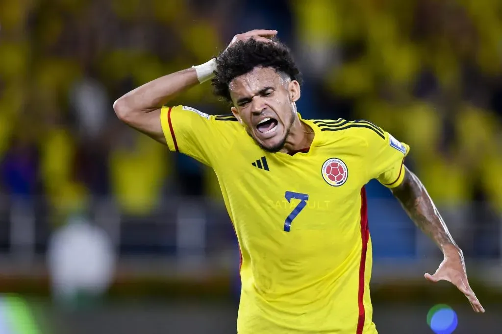 Luis Díaz no lo pasó muy bien en el debut de Colombia. (Gabriel Aponte/Getty Images).