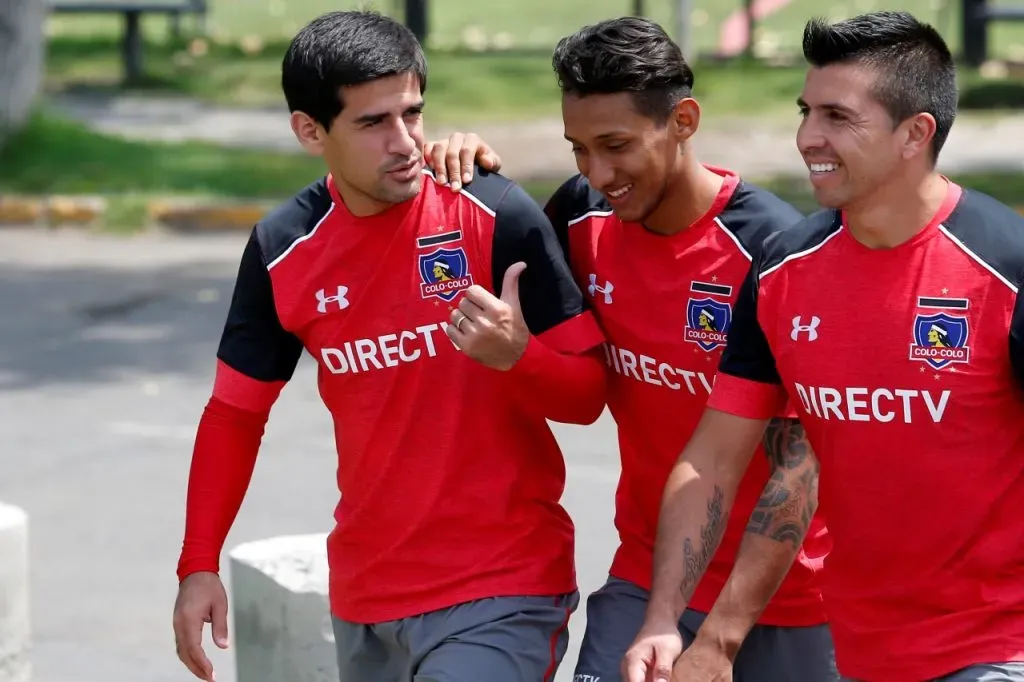 Canchita Gonzáles junto a Julio Barroso y Gonzalo Fierro en Colo Colo (Photosport)