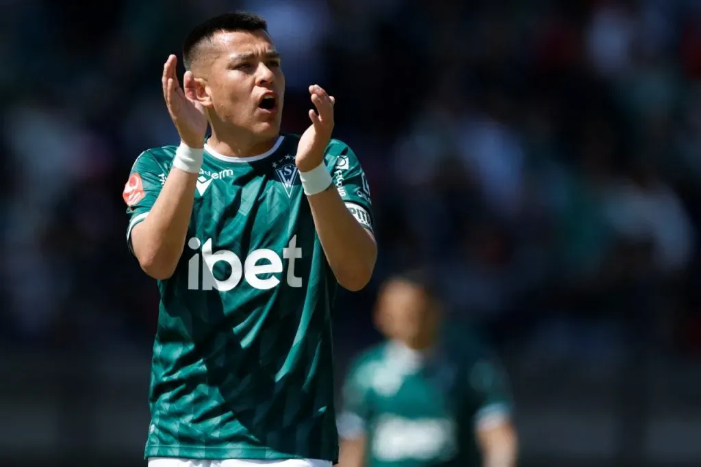 Carlos Muñoz, capitán y emblema de Santiago Wanderers (Photosport)