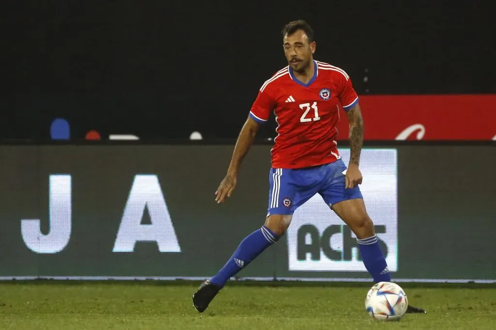 Catalán asoma como titular en la selección chilena frente a Perú.