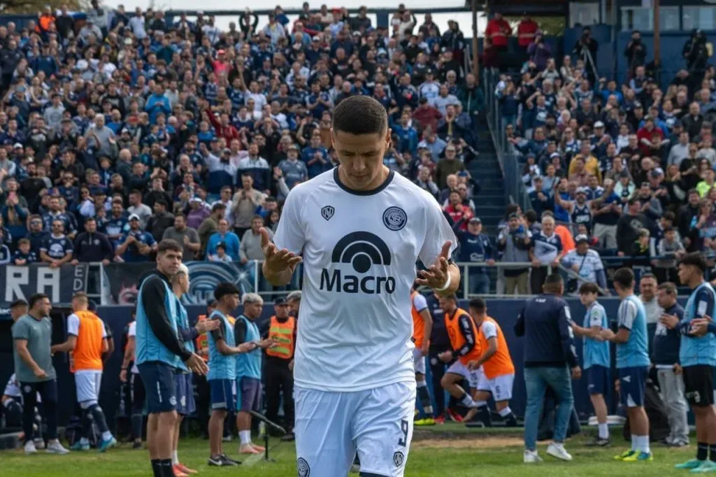 Alex Arce, de la B Argentina a enfrentar a Chile en Eliminatorias (@alexarce7785)