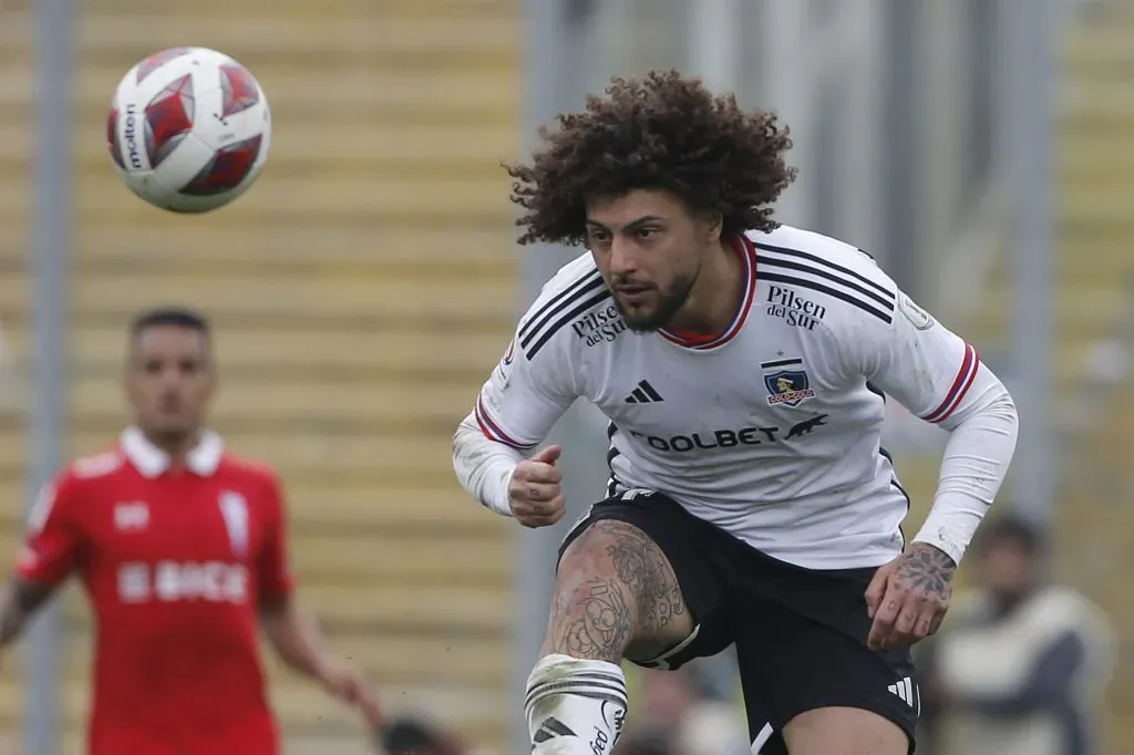 Sagredo le pega varios palos a Peluca Falcón por su reacción contra Colo Colo.