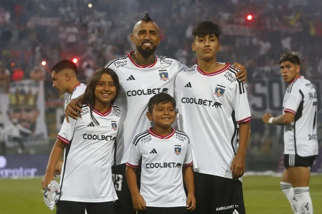 Arturo Vidal ya jugó su primer partido, pero este jueves tendrá su bienvenida oficial en Colo Colo. Foto: Photosport.