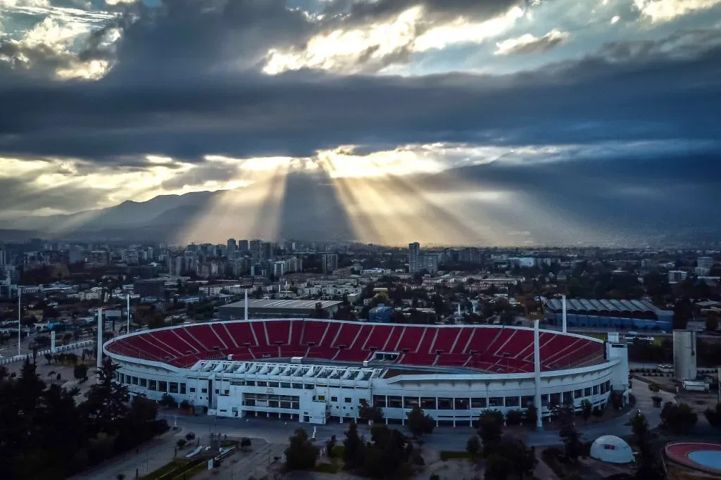 Los azules calientan motores para el regreso al Estadio Nacional. Foto: U. de Chile.