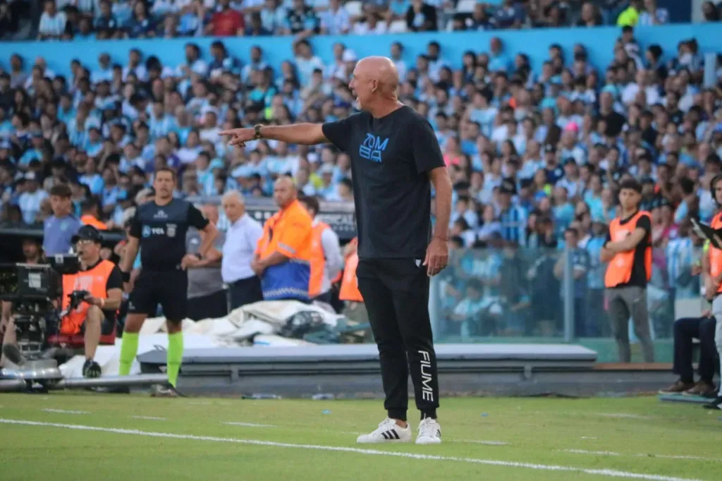 Daniel Oldrá, el DT de Godoy Cruz.