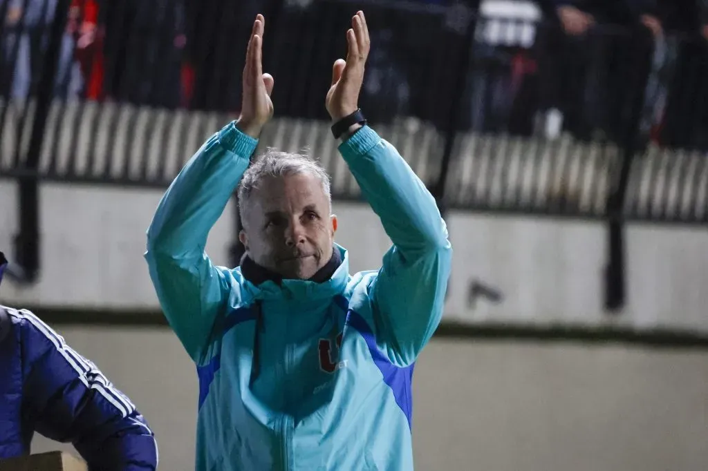 Gustavo Álvarez es clave en el invicto de Universidad de Chile. Foto: Andres Pina/Photosport