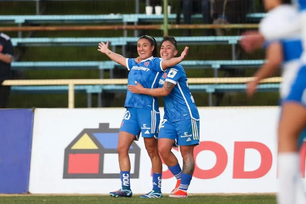 Llanka Groff, la figura en la goleada a Católica en el Clásico Universitario Femenino (Club Universidad de Chile